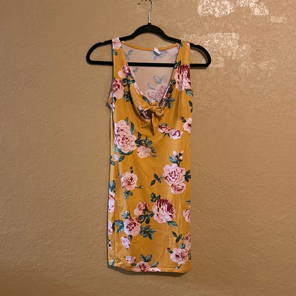 Women's Floral Printed Sleeveless Racer-Back Mini Body-Con Dress